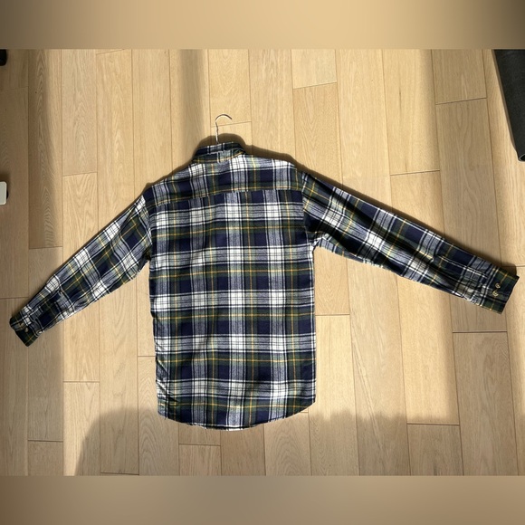 Windridge Flannel Shirt (Medium) - Picture 2 of 3